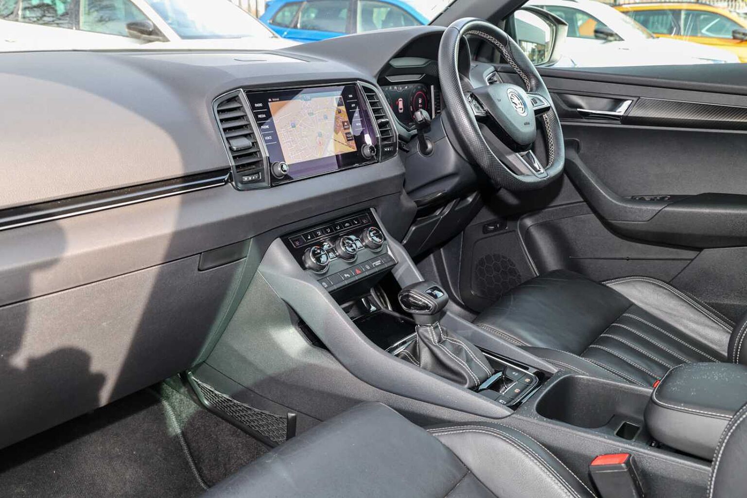 SKODA Karoq SUV 1.5 TSI (150ps) SportLine ACT DSG