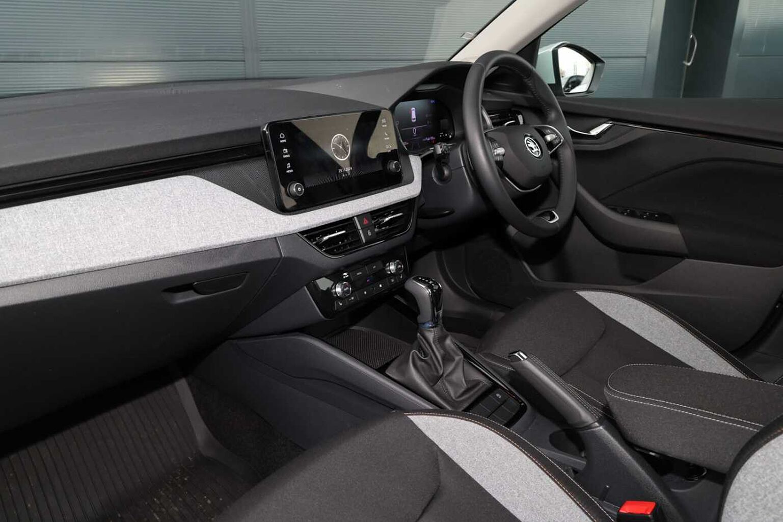 SKODA Kamiq Hatchback 1.5 TSI SE 5dr DSG