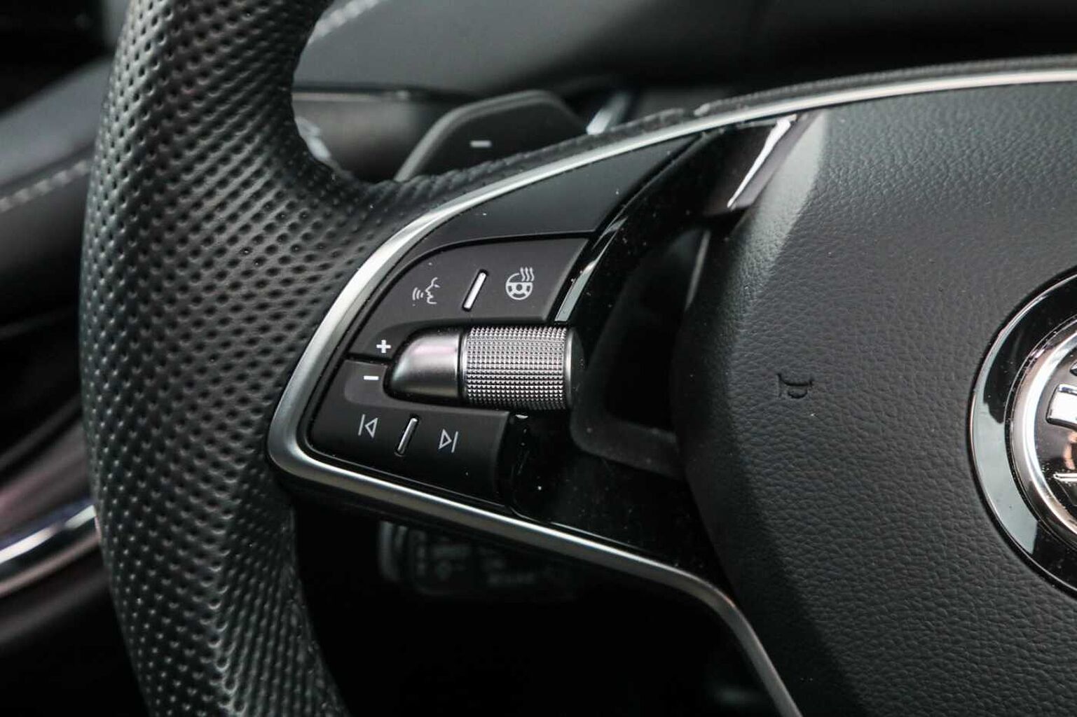 SKODA Enyaq Estate 210kW 85 Sportline Plus 82kWh 5dr Auto
