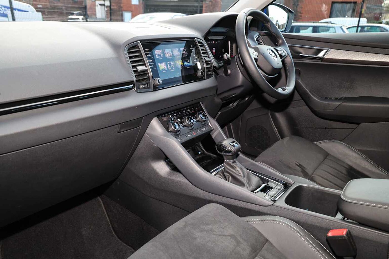 SKODA Karoq SUV 1.5 TSI (150ps) SE L ACT DSG