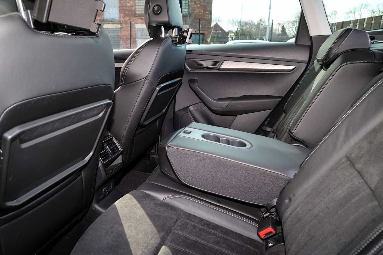 SKODA Karoq SUV 1.5 TSI (150ps) SE L ACT DSG